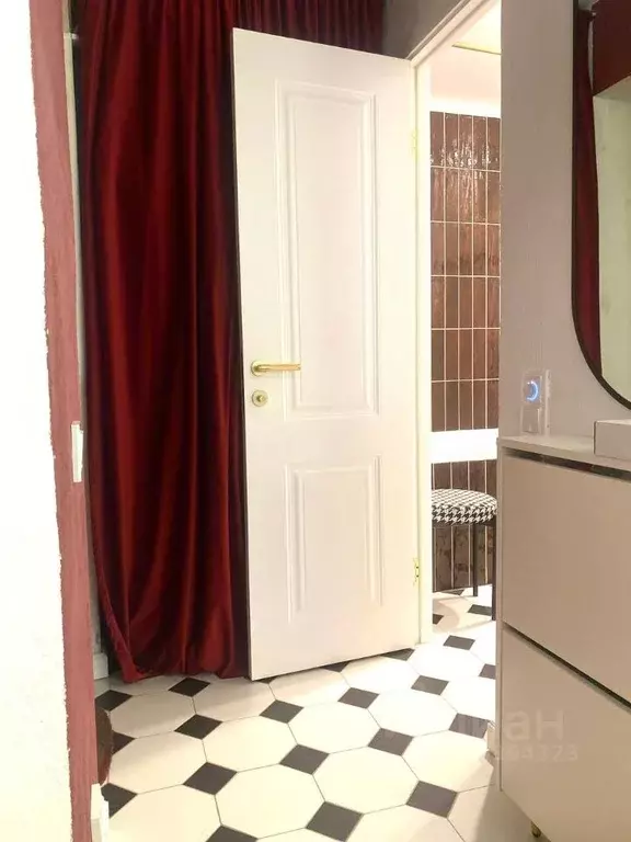 1-к кв. Санкт-Петербург ул. Жуковского, 49Б (27.6 м) - Фото 0