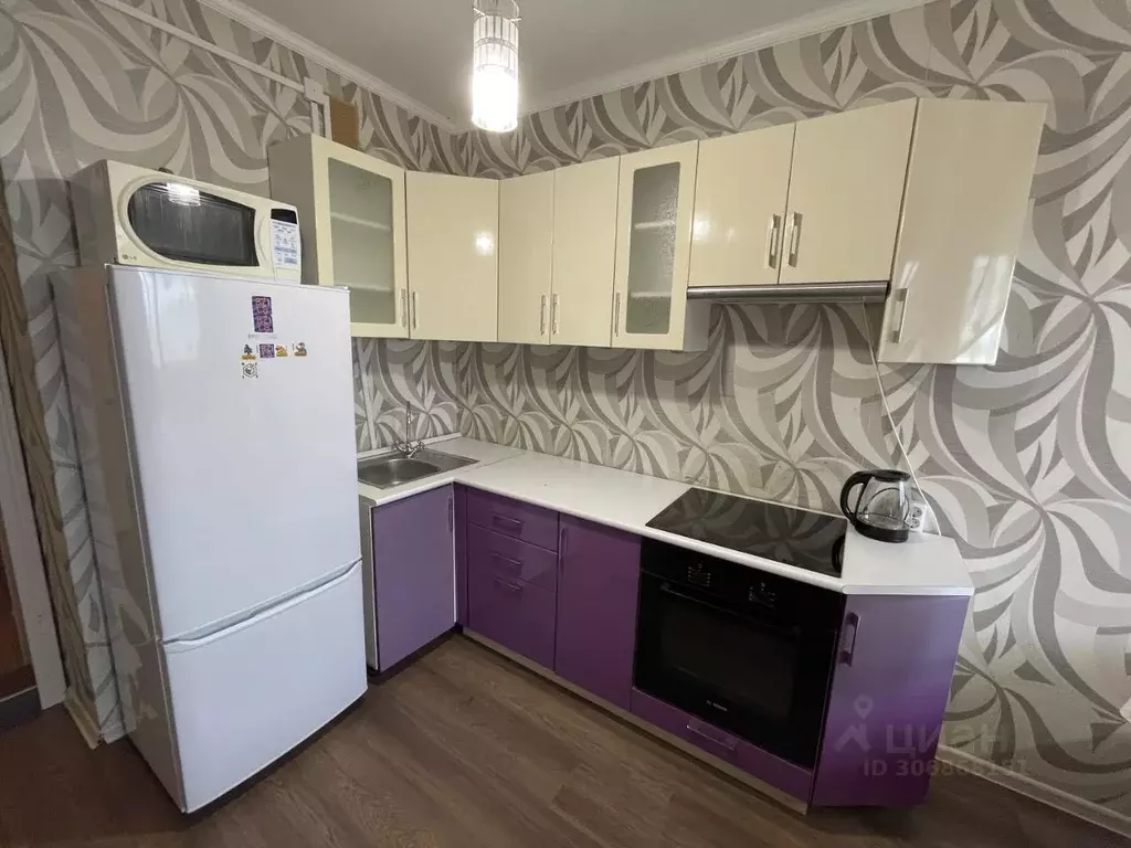 Студия Кировская область, Киров ул. Ивана Попова, 62 (32.0 м) - Фото 1