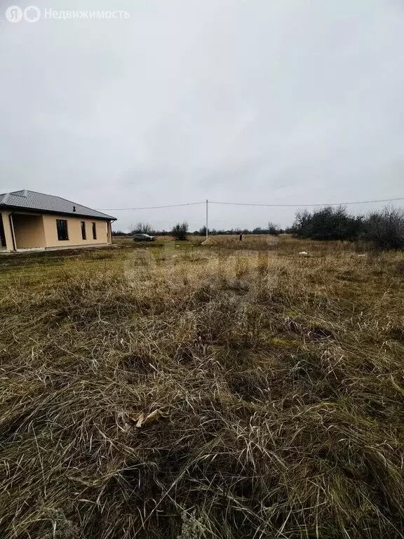 Участок в Энгельсский район, Красноярское муниципальное образование, ... - Фото 1