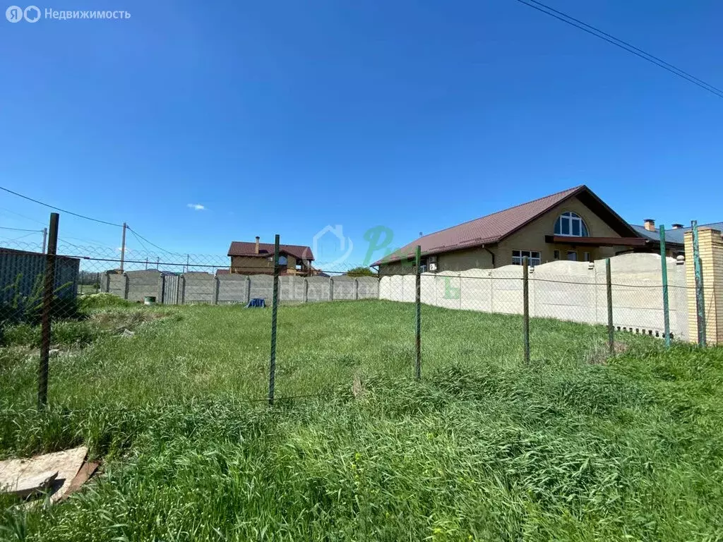 Участок в Ейск, Абрикосовая улица (8 м) - Фото 0