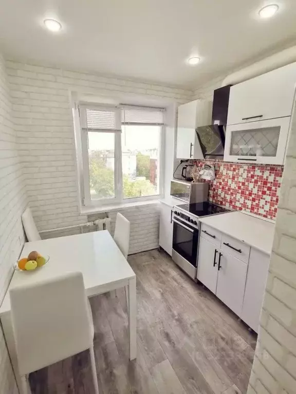 4-к кв. Камчатский край, Петропавловск-Камчатский ул. Войцешека, 23 ... - Фото 1