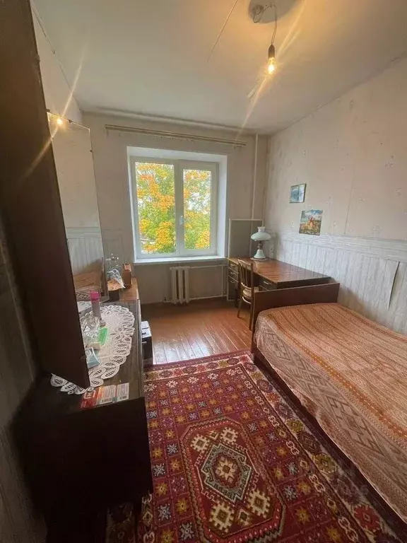 Комната Ленинградская область, Волхов ул. Дзержинского, 3 - Фото 1