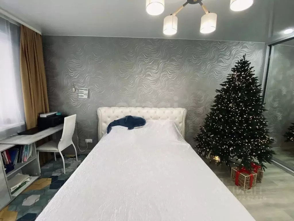 2-к кв. Ямало-Ненецкий АО, Ноябрьск ул. Изыскателей, 40Б (47.8 м) - Фото 1