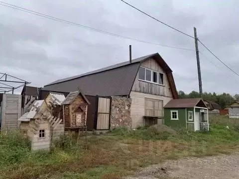 Дом в Красноярский край, Емельяново пгт ул. 2-я Полярная, 27 (100 м) - Фото 1