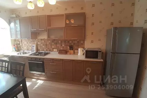 3-к кв. Крым, Евпатория ул. Кирова, 4 (75.0 м) - Фото 2