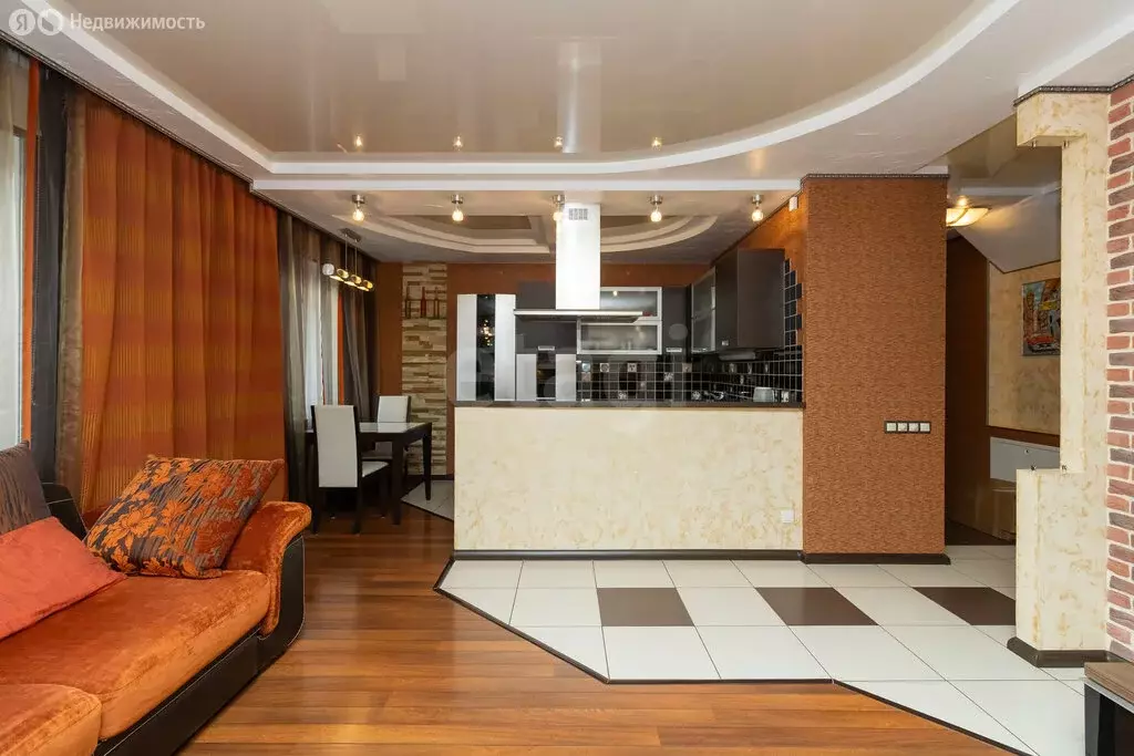 2-комнатная квартира: Тюмень, улица Грибоедова, 6к1 (62.4 м) - Фото 2