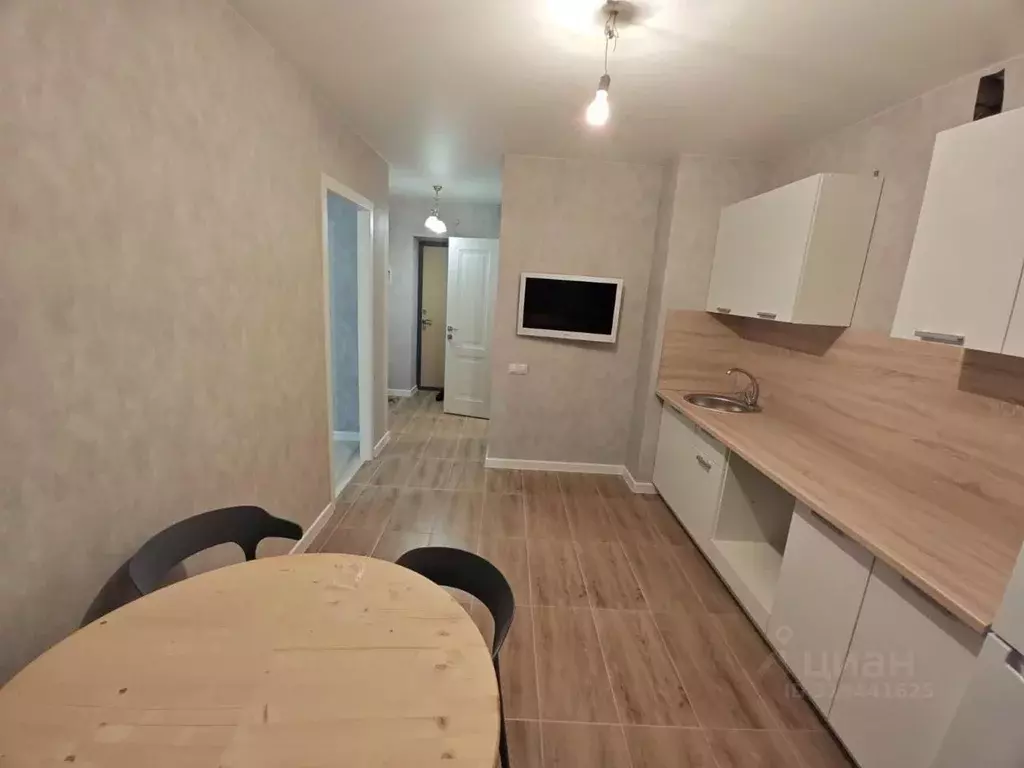 1-к кв. Татарстан, Пестречинский район, Кощаковское с/пос, д. Царево ... - Фото 2