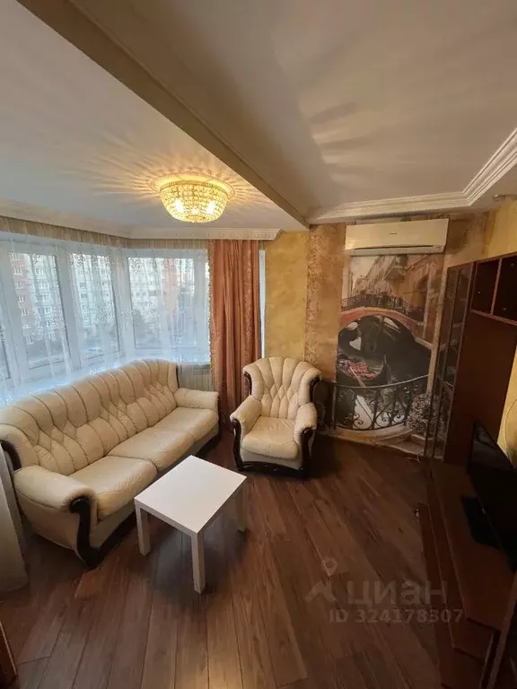 1-к кв. Омская область, Омск ул. 70 лет Октября, 15/1 (42.5 м) - Фото 1