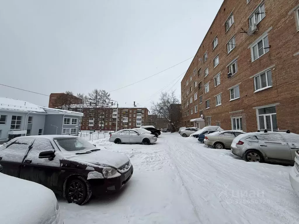 Комната Свердловская область, Екатеринбург ул. Бисертская, 12 (13.2 м) - Фото 1