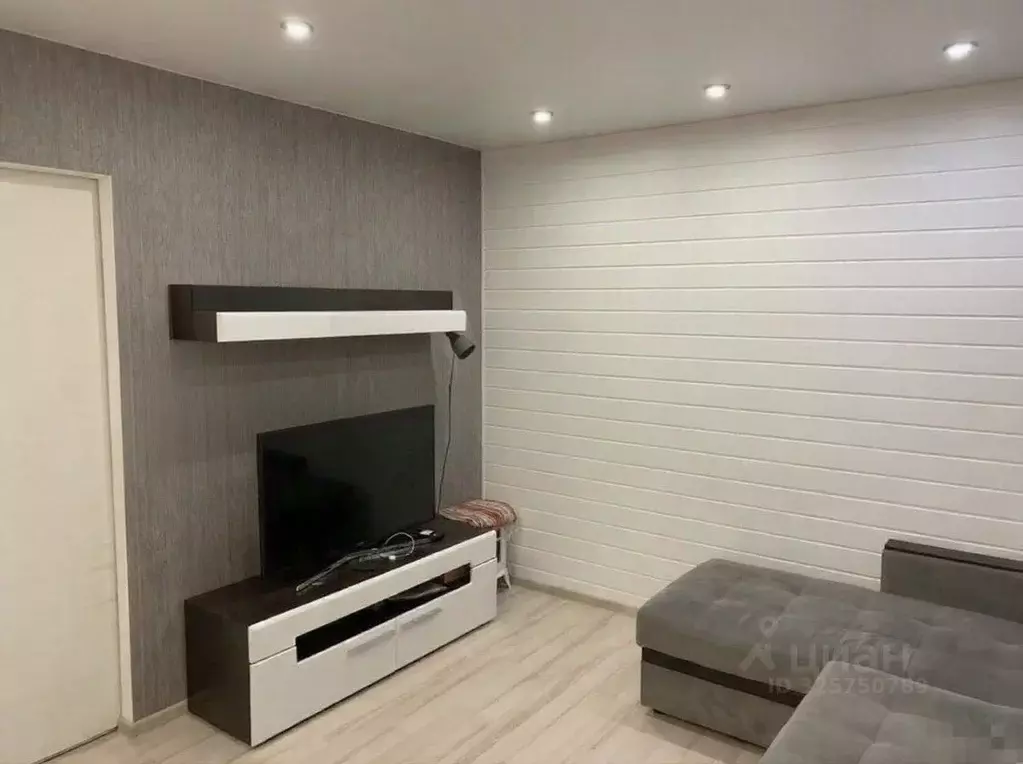 2-к кв. Мурманская область, Мурманск ул. Алексея Хлобыстова, 27 (45.0 ... - Фото 2