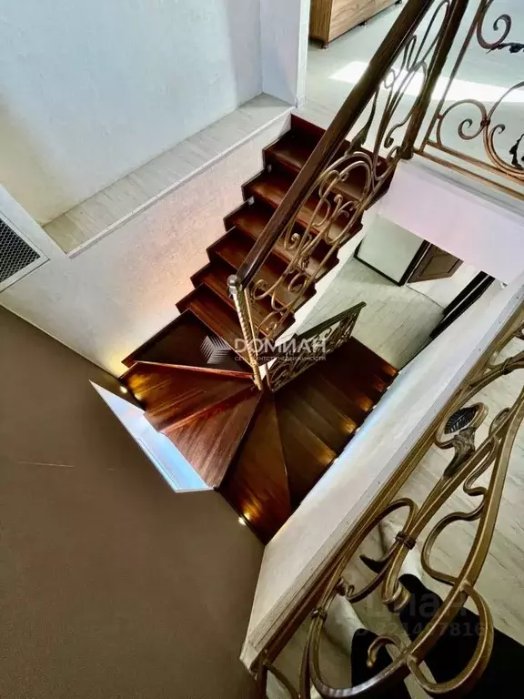 Таунхаус в Ростовская область, Новочеркасск ул. Щорса, 145 (200 м) - Фото 2