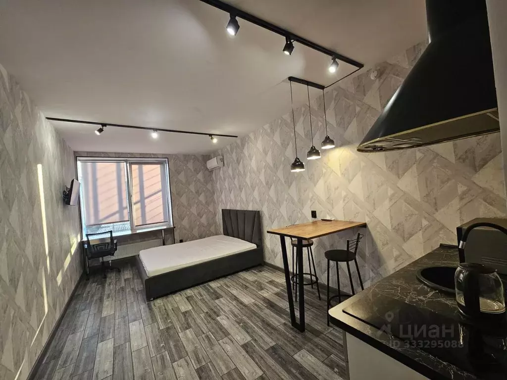 Студия Крым, Симферополь ул. Беспалова, 110М (24.1 м) - Фото 1