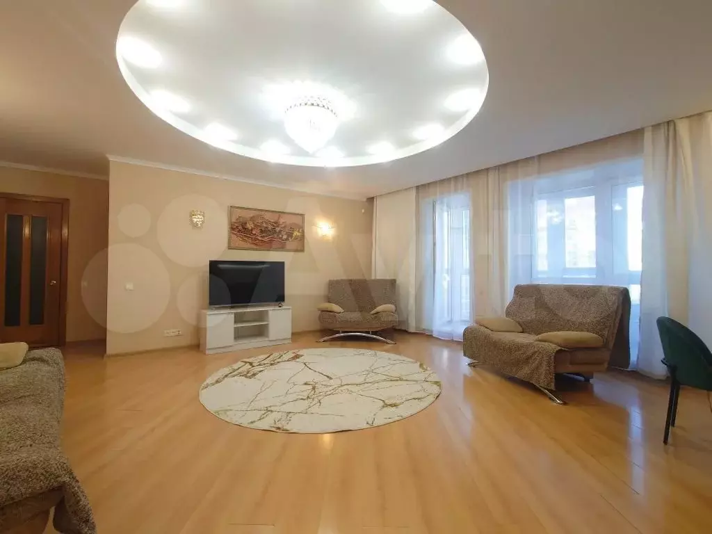 3-к. квартира, 100 м, 6/9 эт. - Фото 0