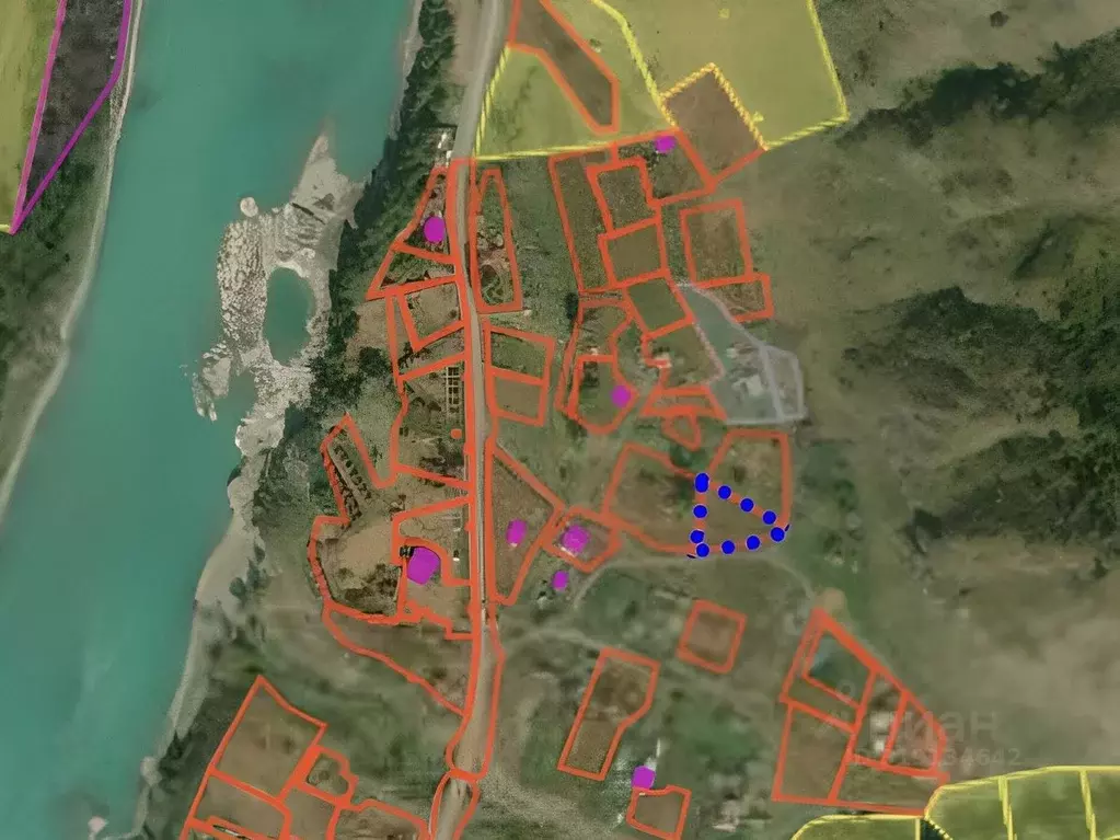 Участок в Алтай, Чемальский район, с. Еланда Катунская ул., 11 (13.21 ... - Фото 0