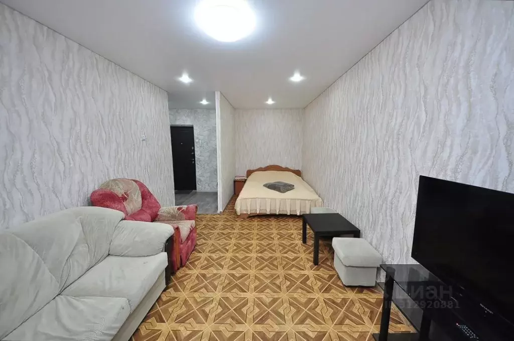 1-к кв. Башкортостан, Салават ул. Островского, 71 (47.0 м) - Фото 1