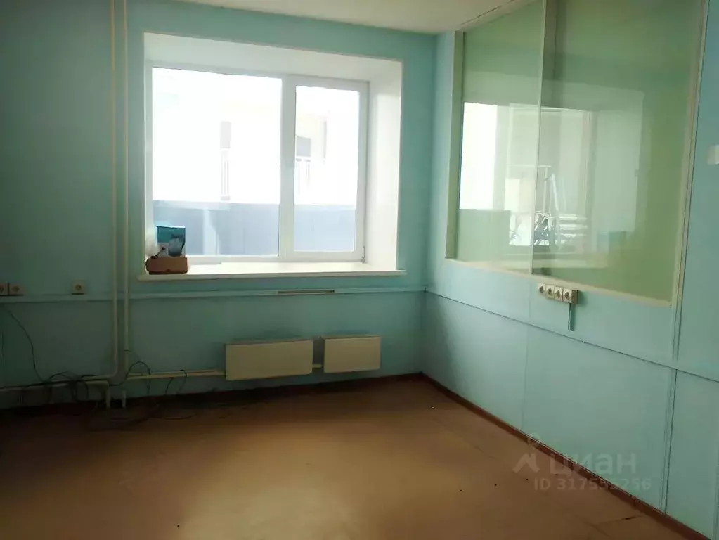 Офис в Свердловская область, Екатеринбург ул. Опалихинская, 23 (44 м) - Фото 1