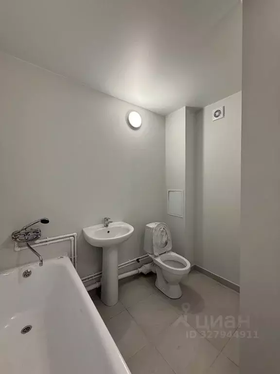 2-к кв. Красноярский край, Красноярск Аральская ул., 41 (56.3 м) - Фото 2