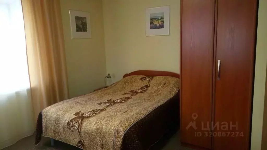 1-к кв. Свердловская область, Екатеринбург ул. Азина, 20к3 (31.0 м) - Фото 1