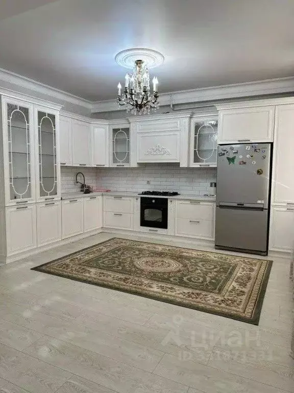 2-к кв. Дагестан, Избербаш ул. Азизова, 4 (70.0 м) - Фото 1