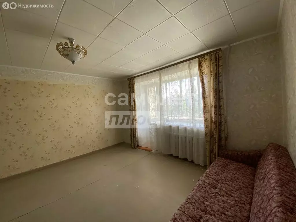 1-комнатная квартира: Октябрьский, 34-й микрорайон, 2 (33 м) - Фото 0