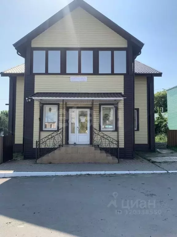 Дом в Белгородская область, Ровеньский район, с. Новоалександровка ул. ... - Фото 1