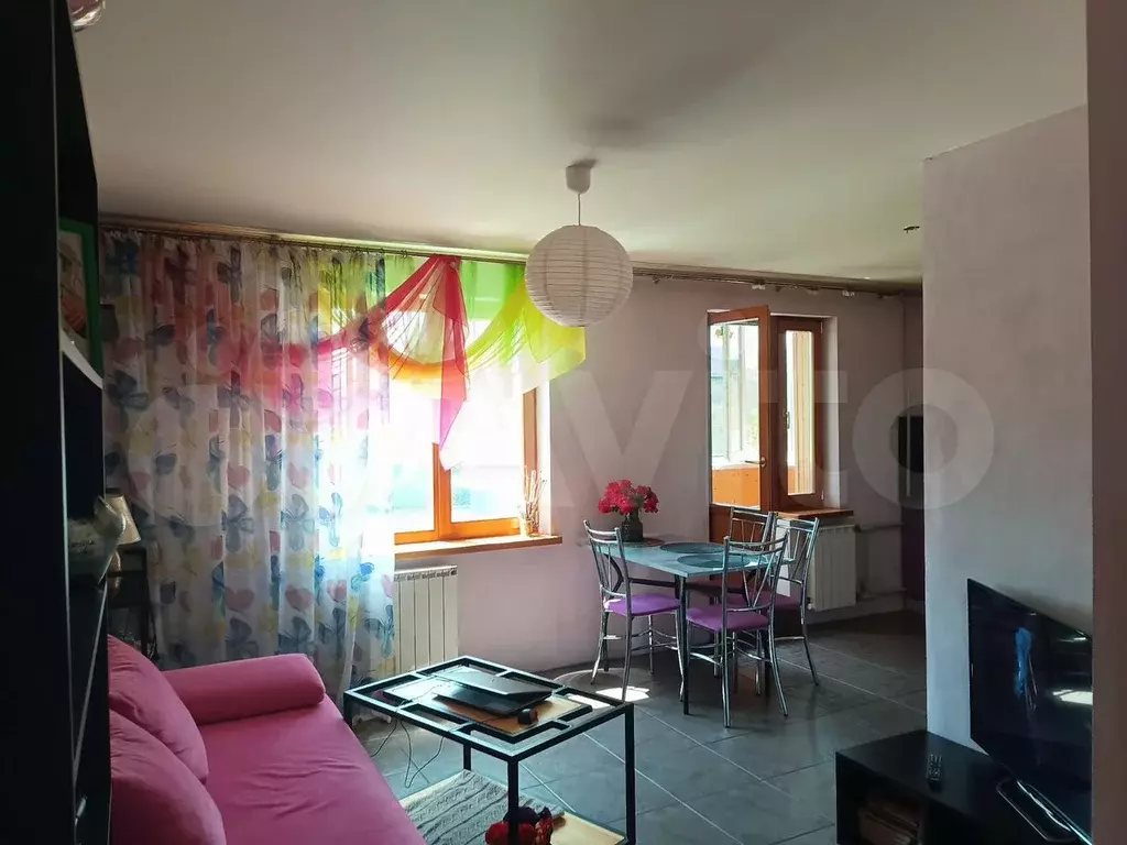 2-к. квартира, 42 м, 5/9 эт. - Фото 1