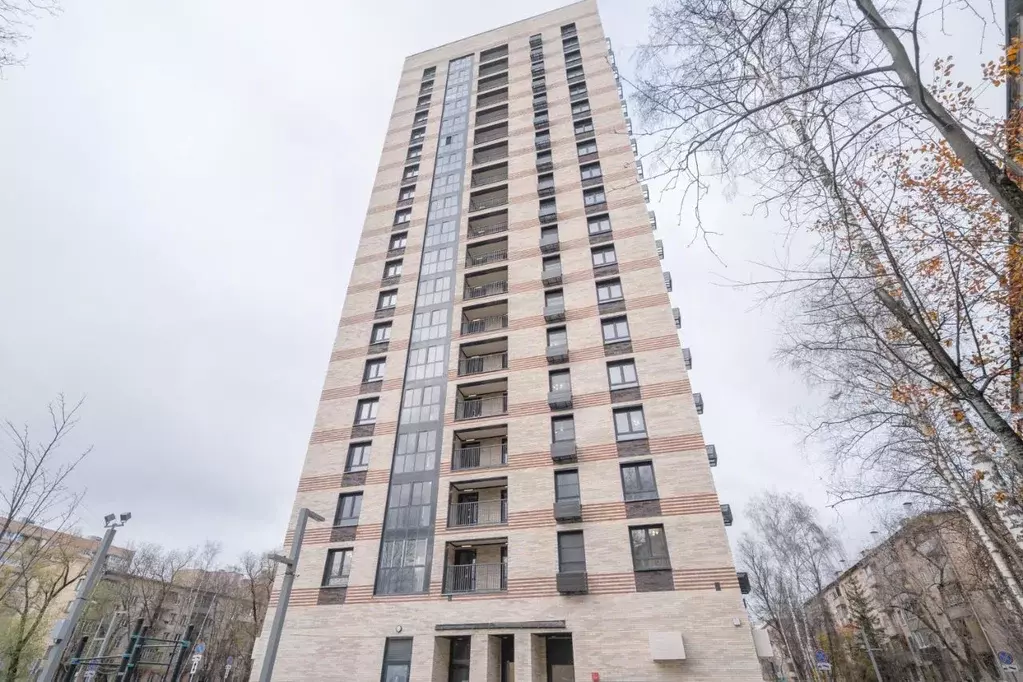 Гараж в Москва 1-я Владимирская ул., 47к1 (13 м) - Фото 1