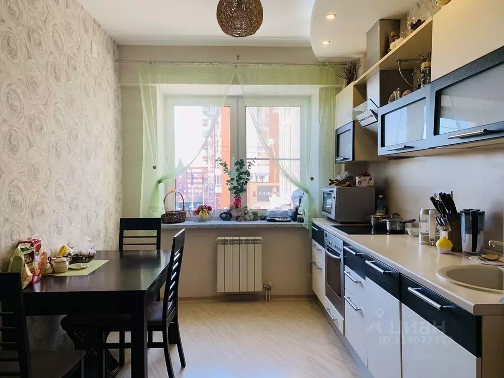 3-к кв. Иркутская область, Иркутск ул. Александра Невского, 6 (117.5 ... - Фото 0