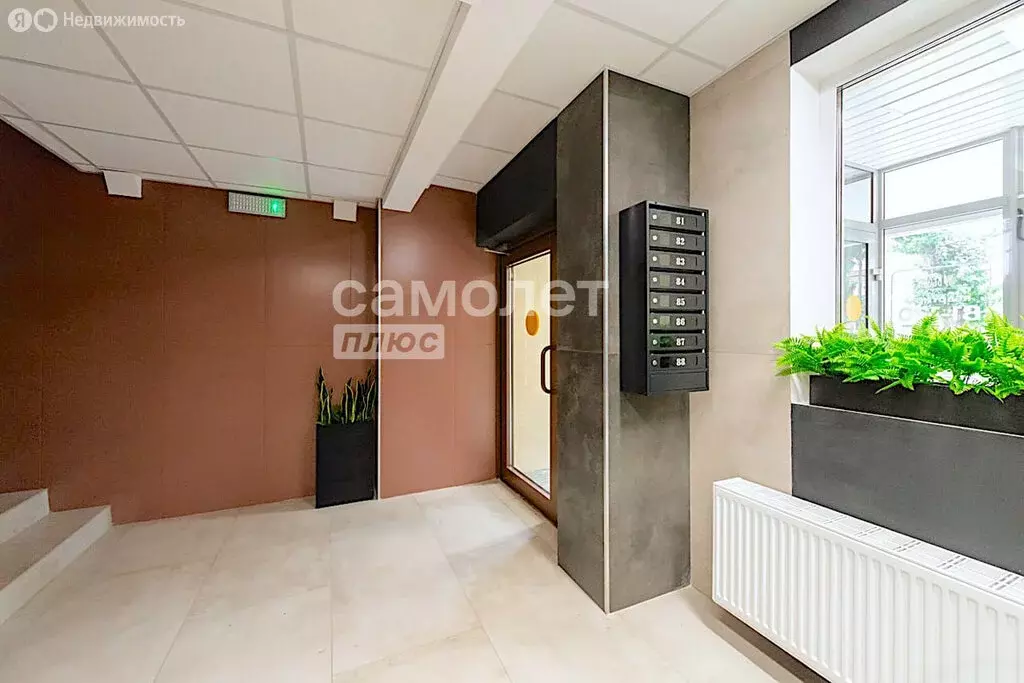 2-комнатная квартира: Кемерово, улица 1-я Линия, 2 (64 м) - Фото 1