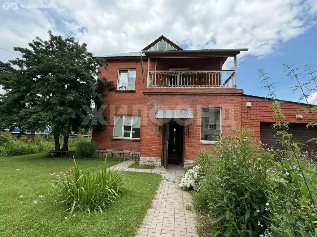 Дом в Новосибирск, Пригородная улица (233.8 м) - Фото 1