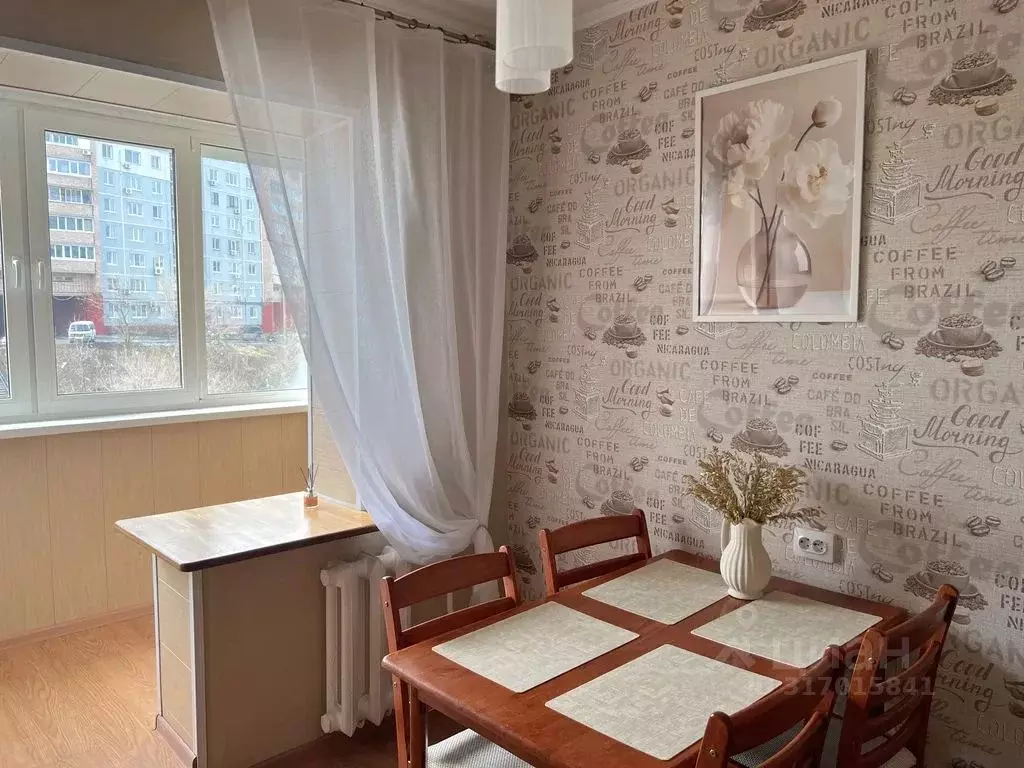 2-к кв. Приморский край, Владивосток Шилкинская ул., 11а (53.0 м) - Фото 0