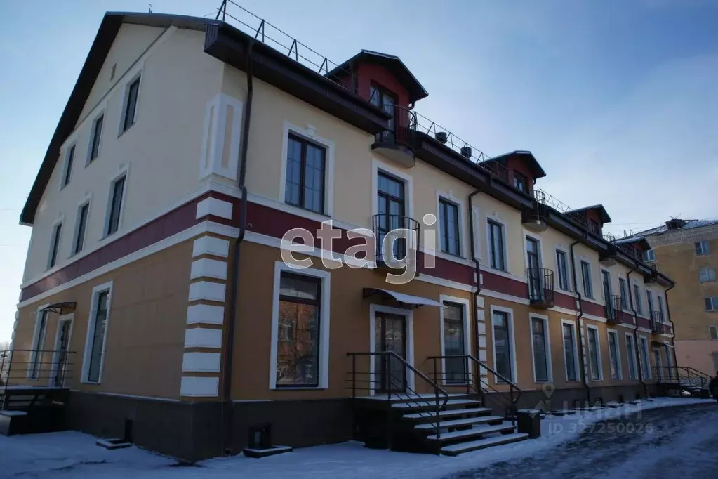 Помещение свободного назначения в Курганская область, Курган Советская ... - Фото 1