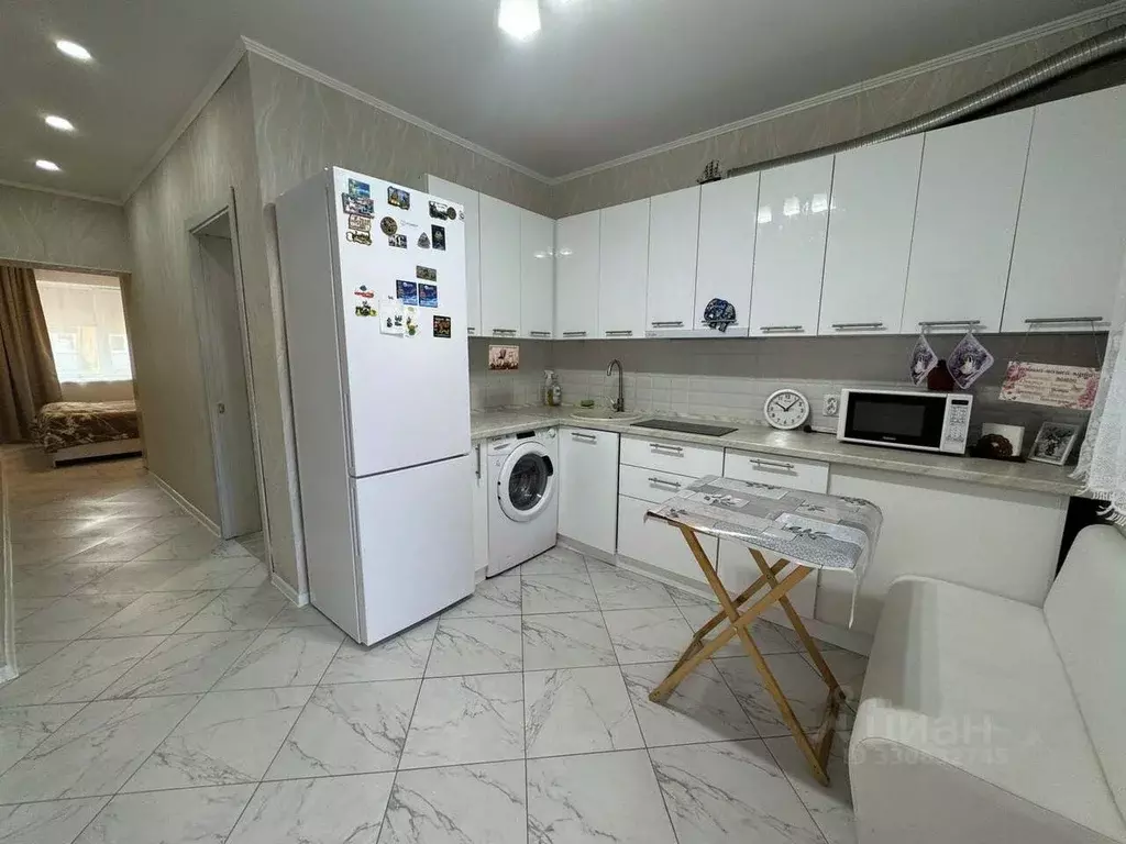 Дом в Крым, Евпатория ул. Пушкина, 35 (100 м) - Фото 1
