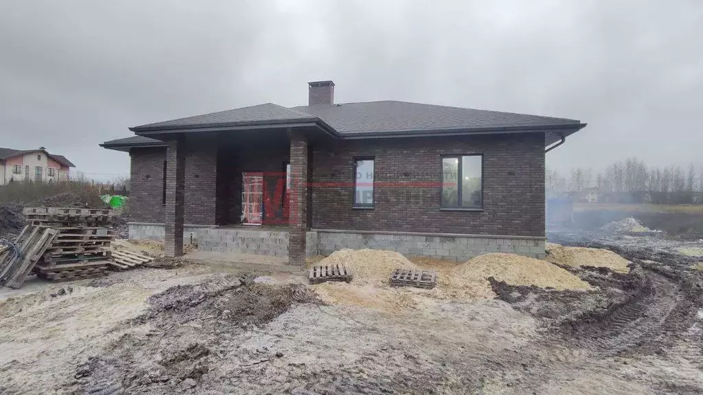 Дом в Белгородская область, Старый Оскол ул. Нежегольская (120 м) - Фото 2