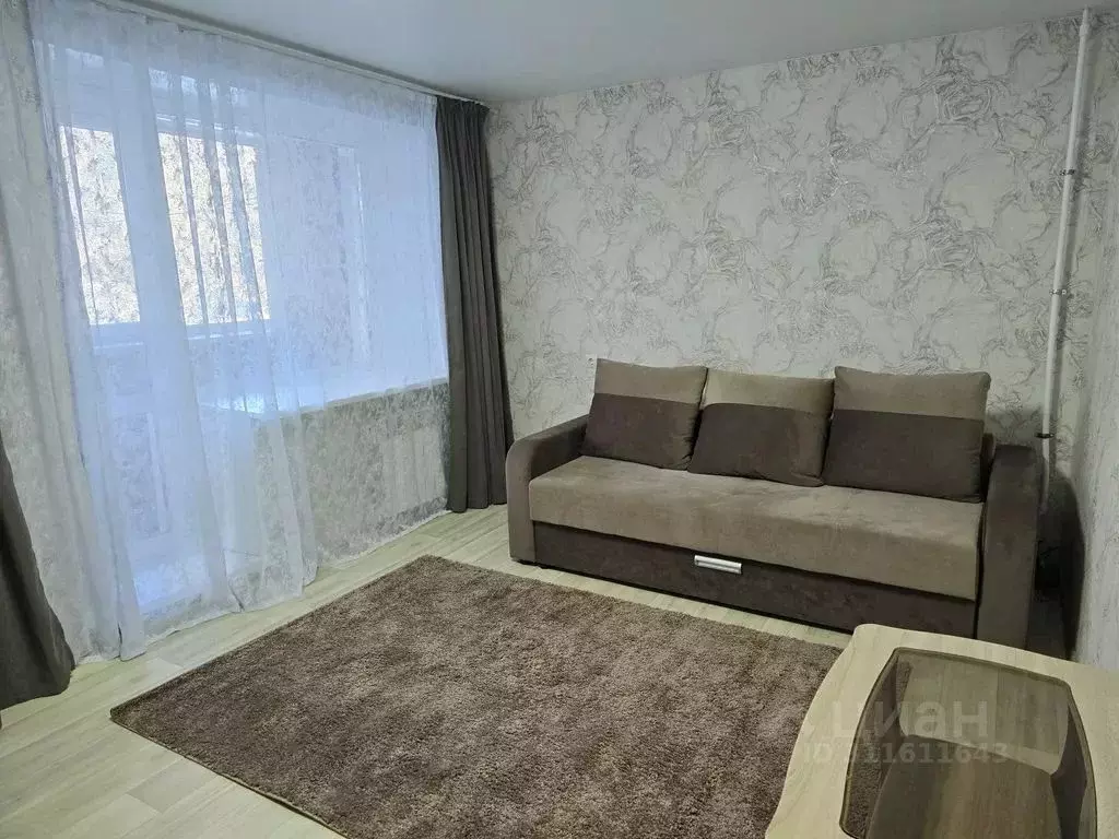 2-к кв. Хабаровский край, Хабаровск Амурский бул., 64 (50.0 м) - Фото 0