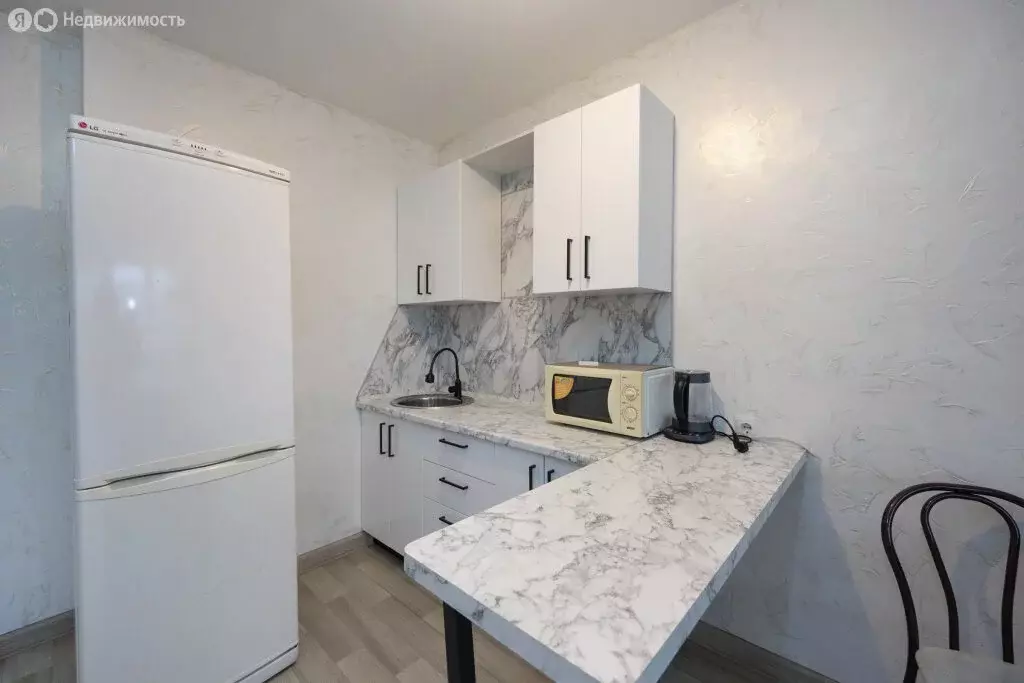 Квартира-студия: Благовещенск, улица Муравьёва-Амурского, 13 (29 м) - Фото 1