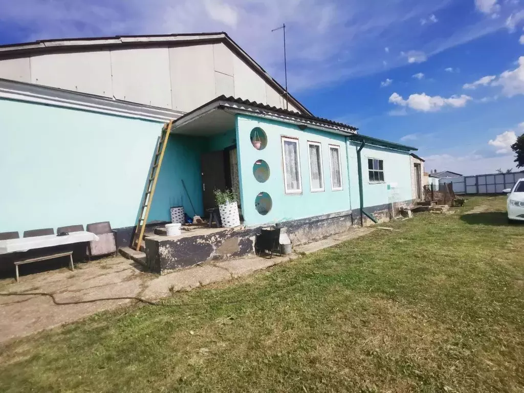 Дом в Липецкая область, Тербунский район, с. Вислая Поляна  (65 м) - Фото 1