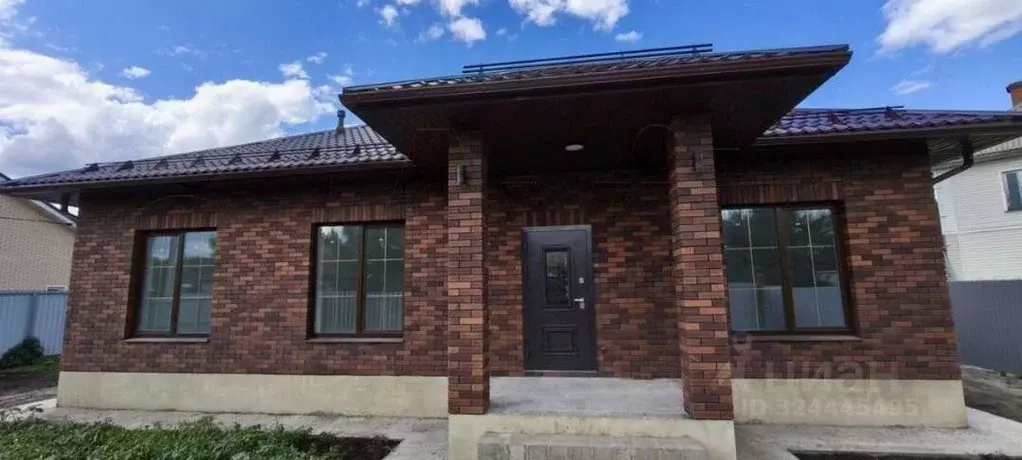 Дом в Белгородская область, Старый Оскол ул. Андреевская (115 м) - Фото 1