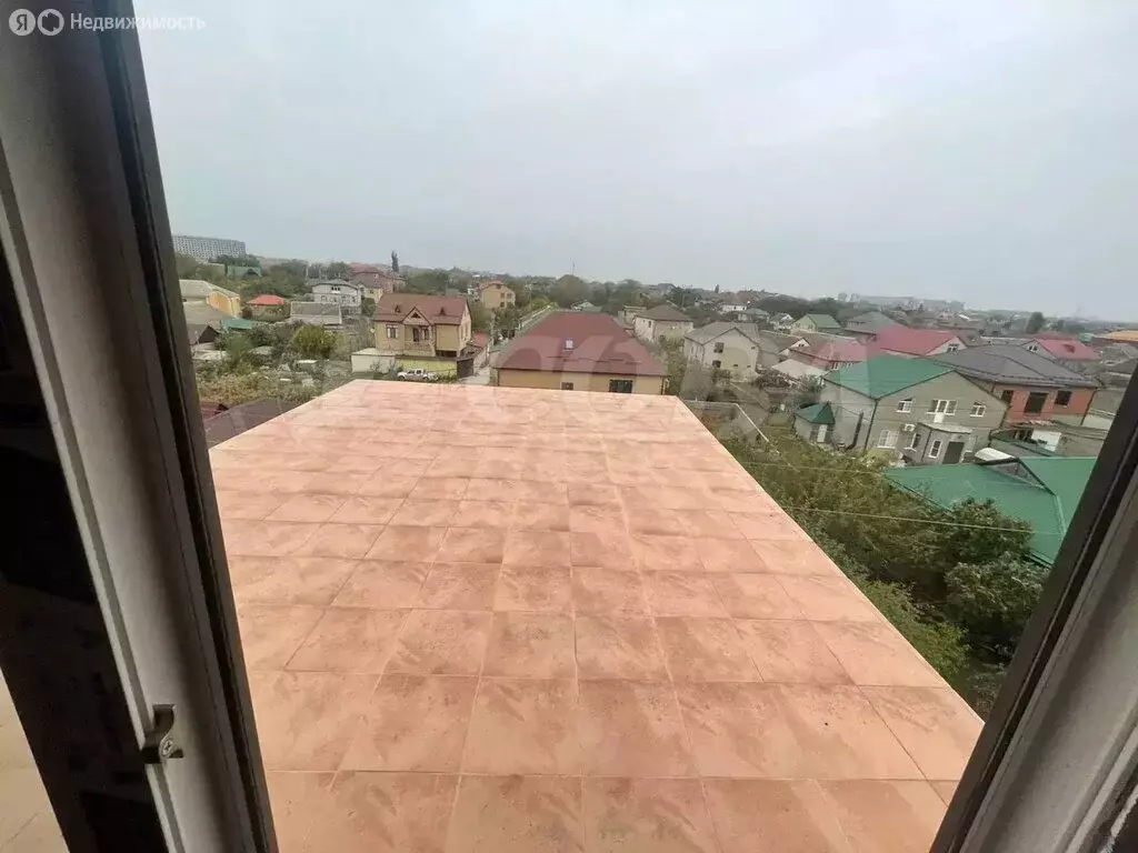 1-комнатная квартира: Махачкала, 3-я Талгинская улица, 2 (55 м) - Фото 1