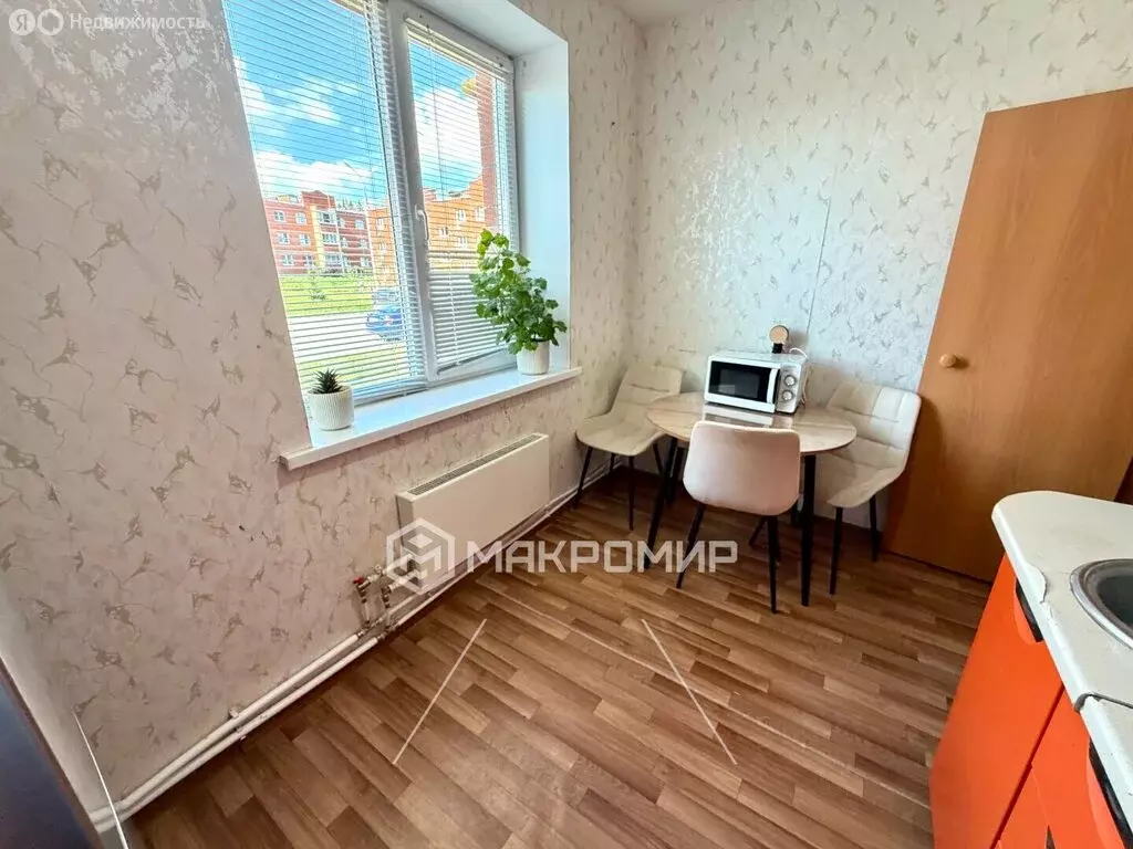 3-комнатная квартира: село Култаево, Радужная улица, 38 (76.3 м) - Фото 2