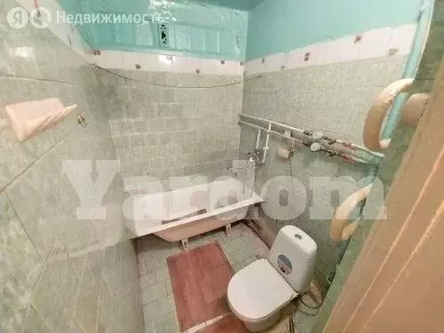 2-комнатная квартира: Красноярск, улица Урицкого, 51 (45 м) - Фото 0