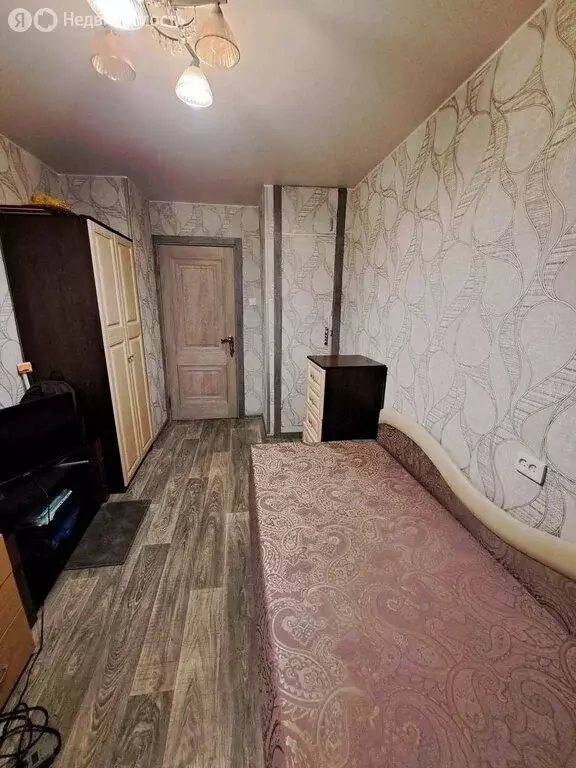 3-комнатная квартира: Великий Новгород, улица Зелинского, 28 (59.5 м) - Фото 0