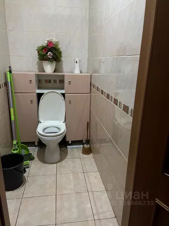 2-к кв. Кемеровская область, Новокузнецк ул. Петракова, 72 (63.0 м) - Фото 1