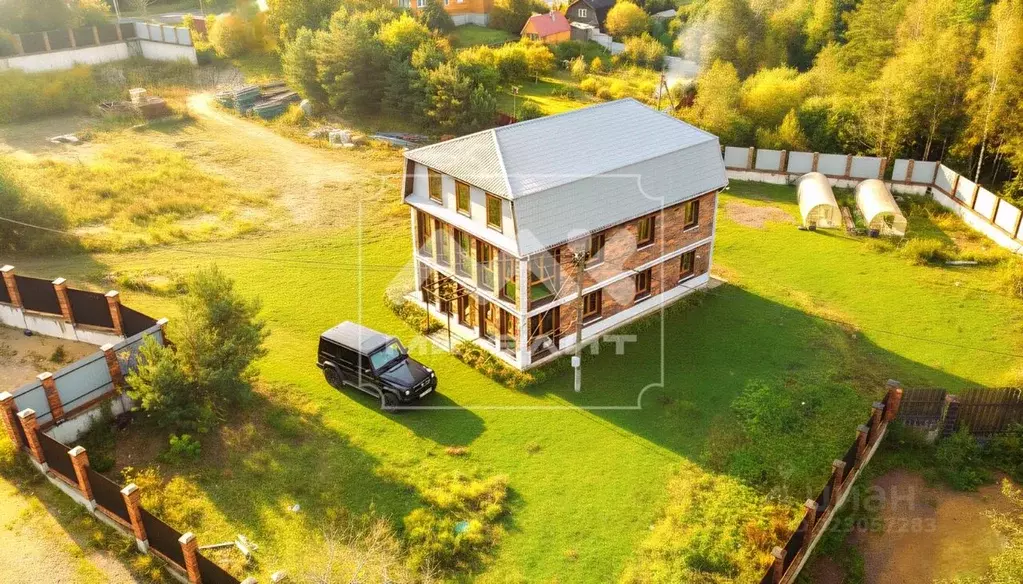 Дом в Ленинградская область, Выборгский район, пос. Поляны ул. ... - Фото 0