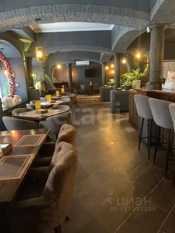 Торговая площадь в Брянская область, Брянск ул. Фокина, 1 (422 м) - Фото 1