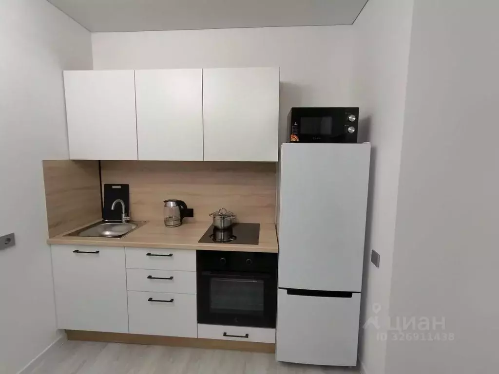 Студия Санкт-Петербург 26-я Васильевского острова линия, 7 (27.2 м) - Фото 1