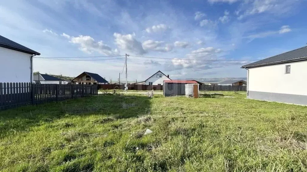 Участок в Крым, Симферопольский район, с. Доброе ул. Яблоневая (6.4 ... - Фото 2
