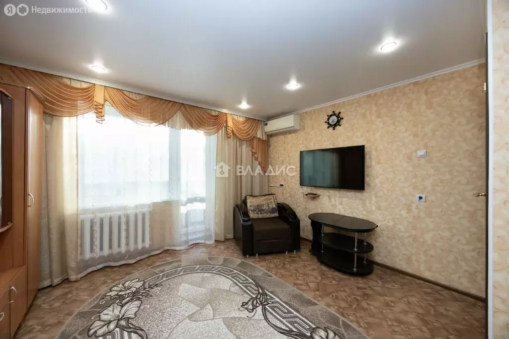 3-комнатная квартира: Благовещенск, Студенческая улица, 35 (68.1 м) - Фото 1