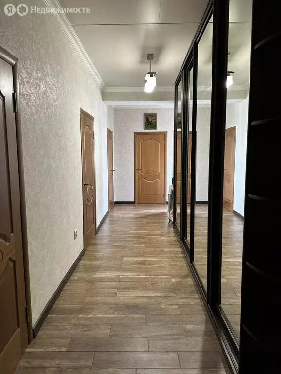 2-комнатная квартира: Махачкала, Газопроводная улица, 6Р (70 м) - Фото 0