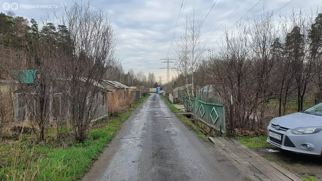 Участок в Екатеринбург, Коммунистическая улица (6.8 м) - Фото 0